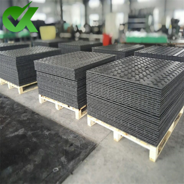 <h3>Mud-Traks Ground Protection - Temporary Roadway Mats</h3>
